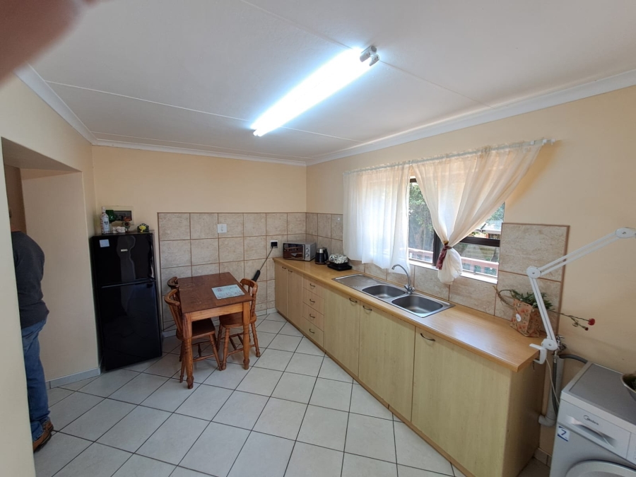 3 Bedroom Property for Sale in Nahoon Valley Park Eastern Cape